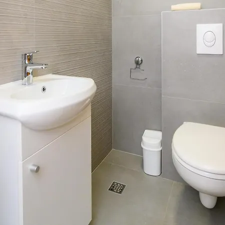 Stunning In With Wifi Blace