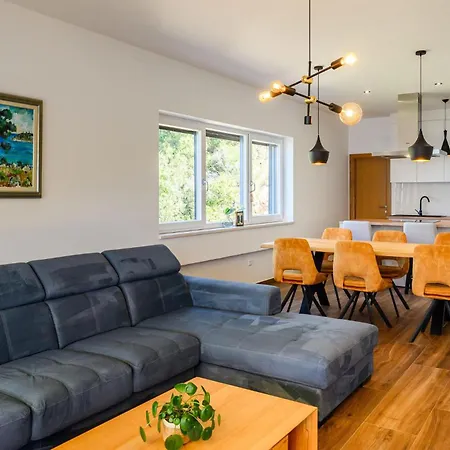 Stunning In With Wifi *