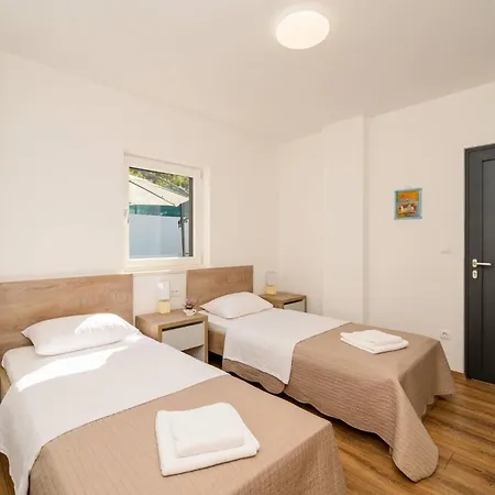 Stunning In With Wifi Casa vacanze Blace