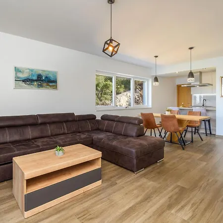 Feriehus Stunning In With Wifi