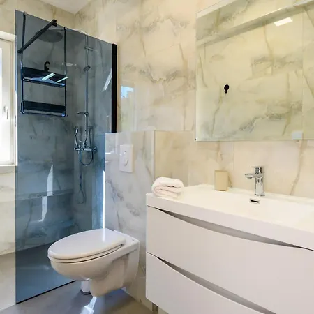Stunning In With Wifi Holiday home *