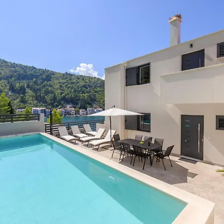 Stunning In With Wifi *