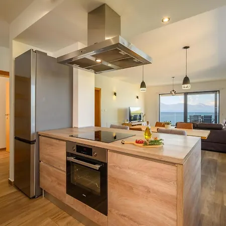 Holiday home Stunning In With Wifi Blace