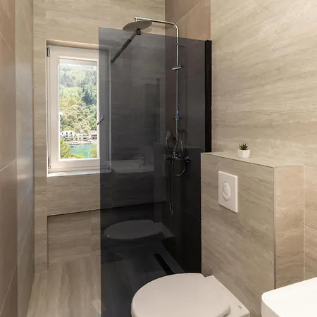 Stunning In With Wifi Сasa de vacaciones *