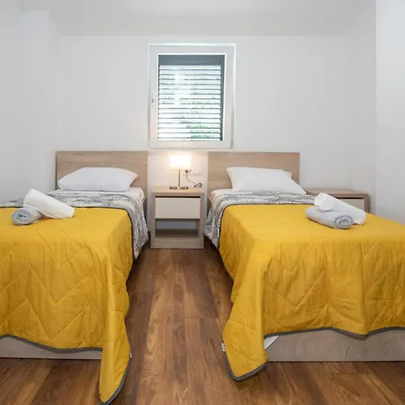 Stunning In With Wifi Сasa de vacaciones Blace