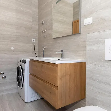 Stunning In With Wifi Blace