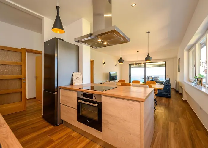 Stunning In With Wifi بيت للعطل *