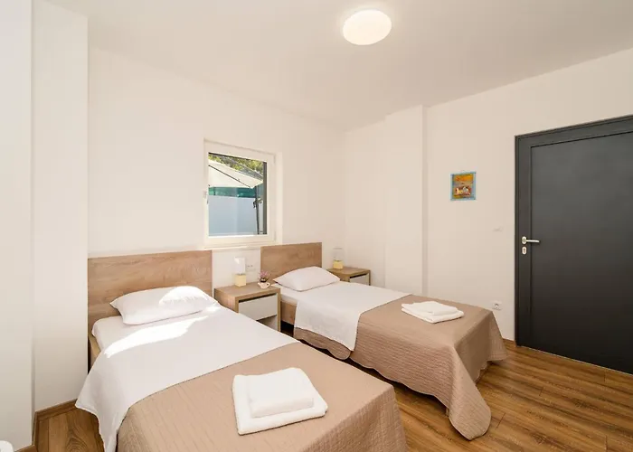 Stunning In With Wifi بيت للعطل بلاتشي