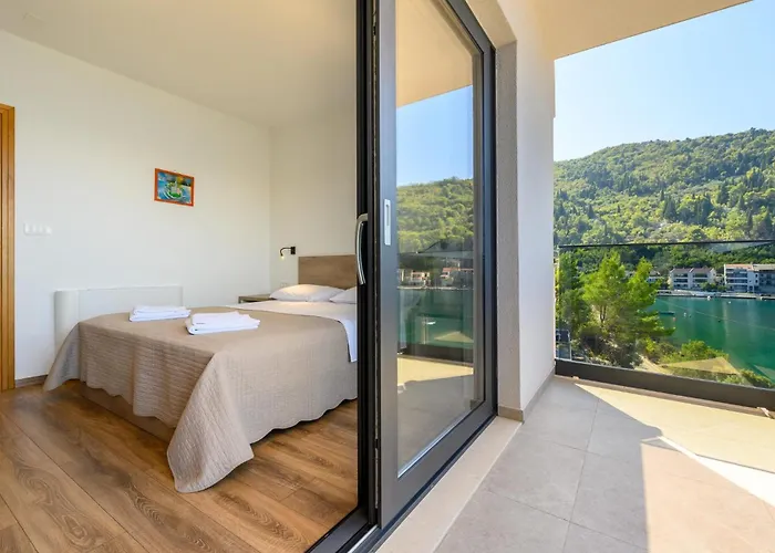 Stunning In With Wifi * بلاتشي