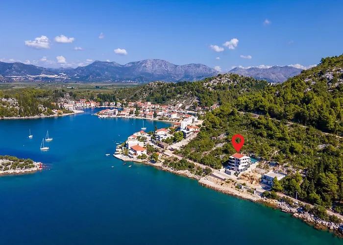 بيت للعطل Stunning In With Wifi بلاتشي